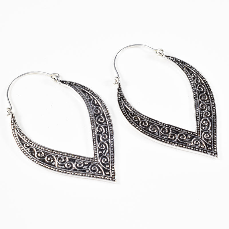 Indian Petal Earrings 'Katiya'