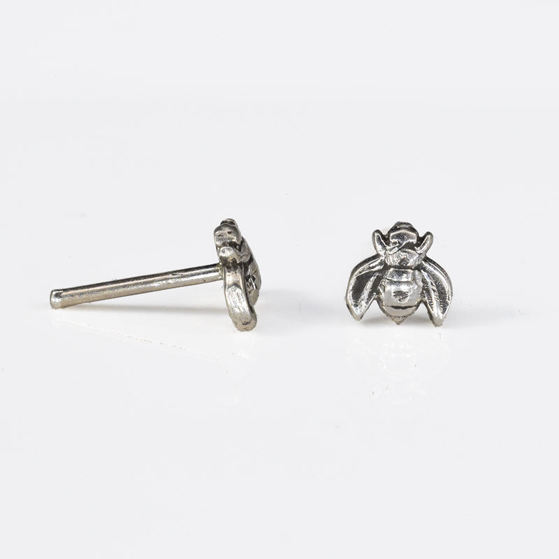 bee nose stud in sterling silver