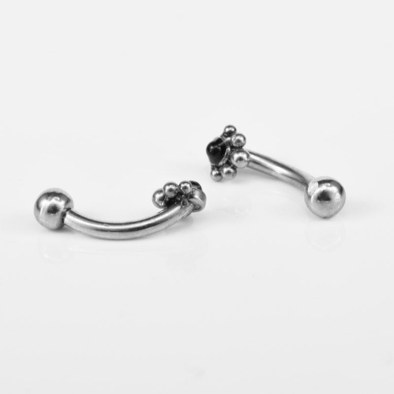 Curved Barbell with Black Onyx Stone and Tribal Dots – Arka