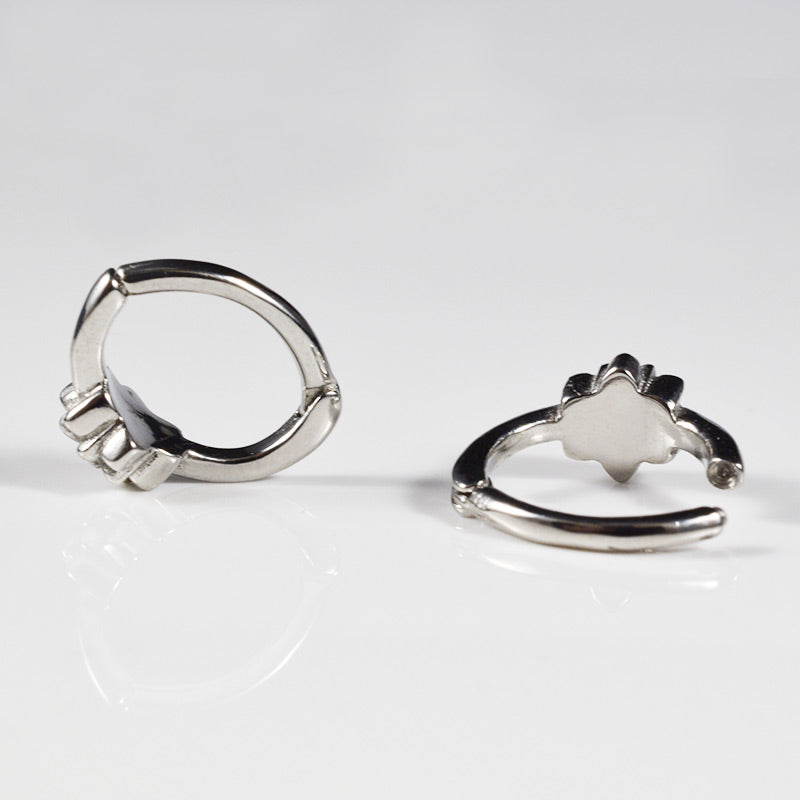 Lotus Flower Rook Clicker