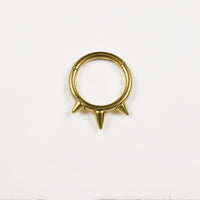 triple spike segment ring