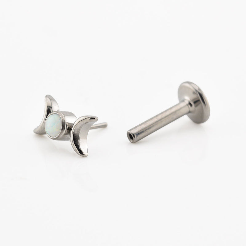 Triple Moon Goddess Labret in Titanium