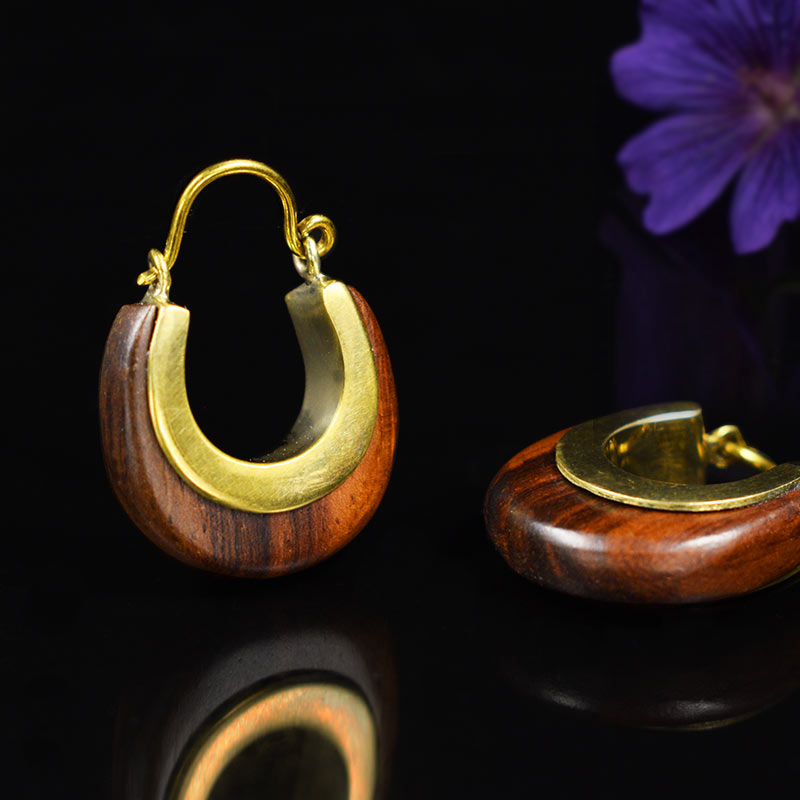 Simple Wood and Brass Earrings. A touch of class