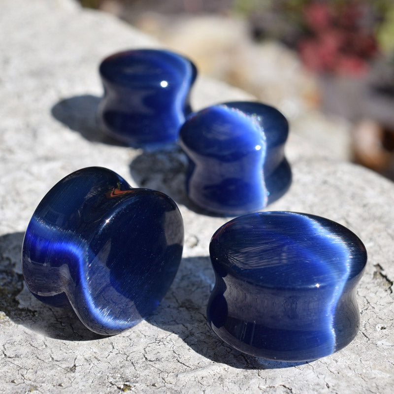 Deep Blue Cats Eye Stone Flesh Plugs Arka