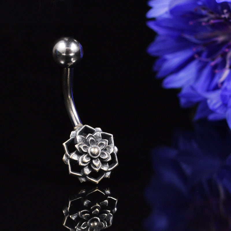Silver Ended Navel Bar with Lotus Flower 