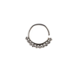 Twist Ring with Dots