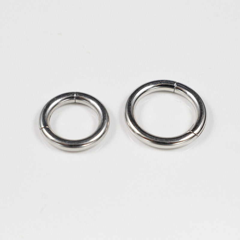 2mm x 8mm, 2mm x 10mm hinged segment clicker rings