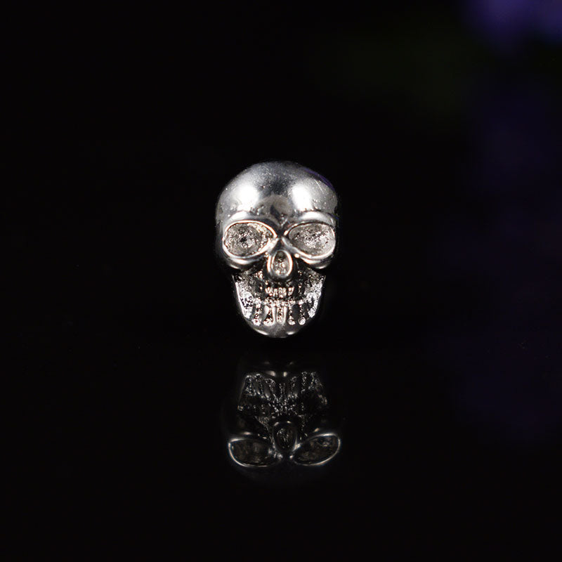 Skull Labret Internally Threaded 1.2mm Arka